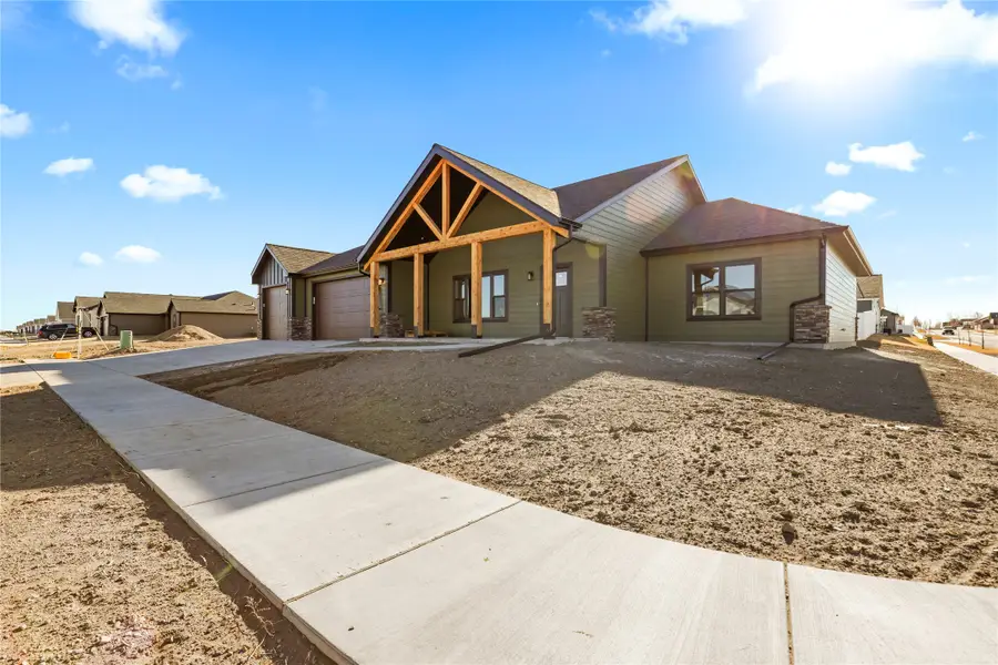 200 42nd Avenue Ne, Great Falls, MT 59404 - #2