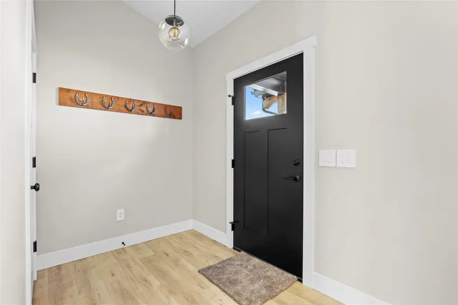 200 42nd Avenue Ne, Great Falls, MT 59404 - #3