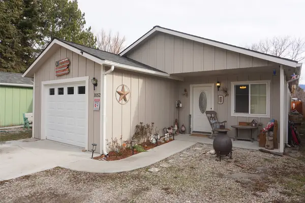 1052 Therapy Way, Corvallis, MT 59828