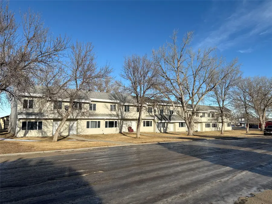 518 W Jefferson Avenue, Chester, MT 59522 - #2