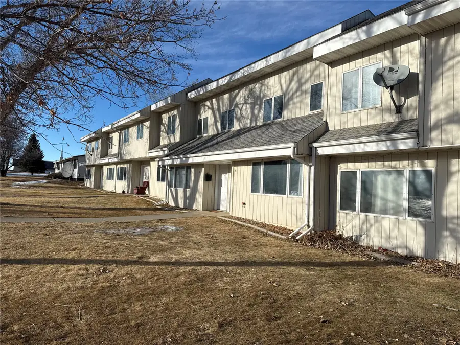 518 W Jefferson Avenue, Chester, MT 59522 - #3