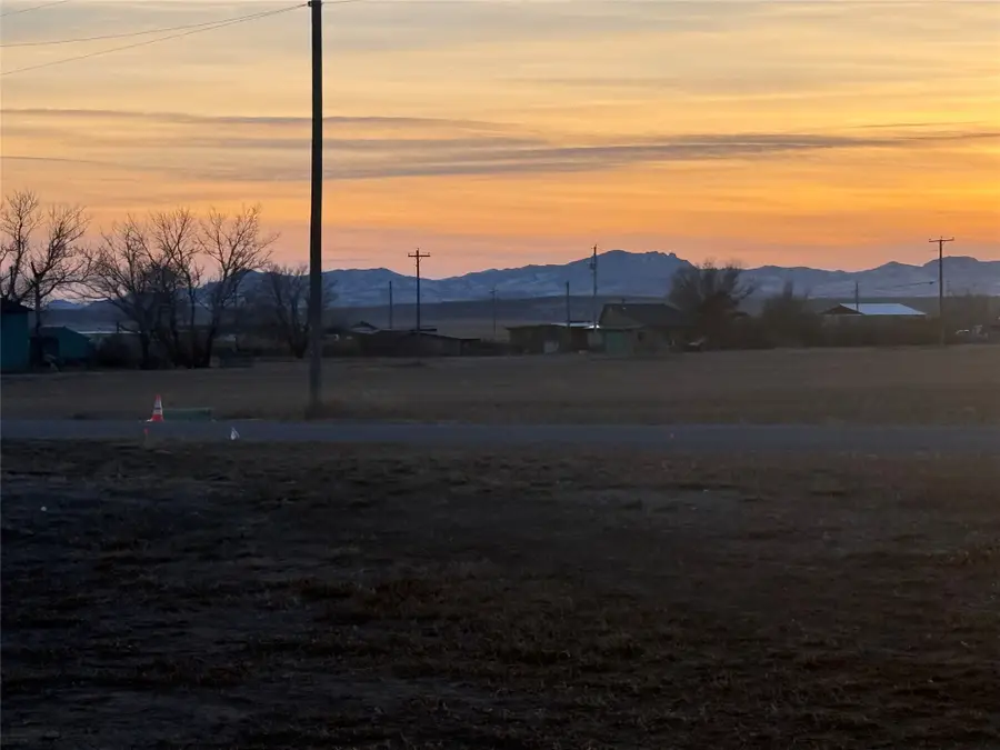 685 5th Avenue, Ulm, MT 59485 - #3