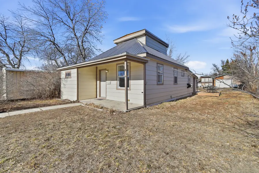 405 8th Avenue S, Great Falls, MT 59405 - #2