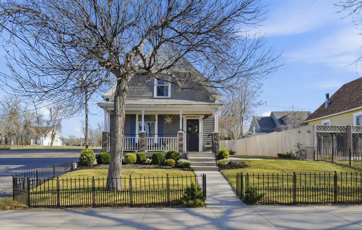 113 10th Street S, Great Falls, MT 59401 - #1