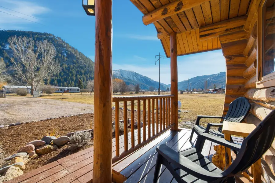 12407 Hawk Lane, Clinton, MT 59825 - #3