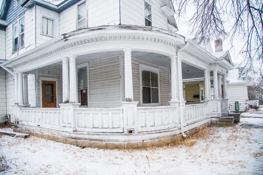 407 5th Avenue N, Great Falls, MT 59401 - #3