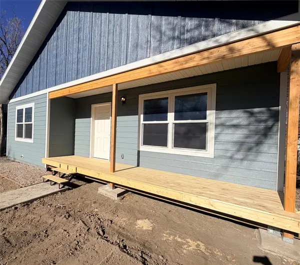 1021 8th Avenue S, Great Falls, MT 59405