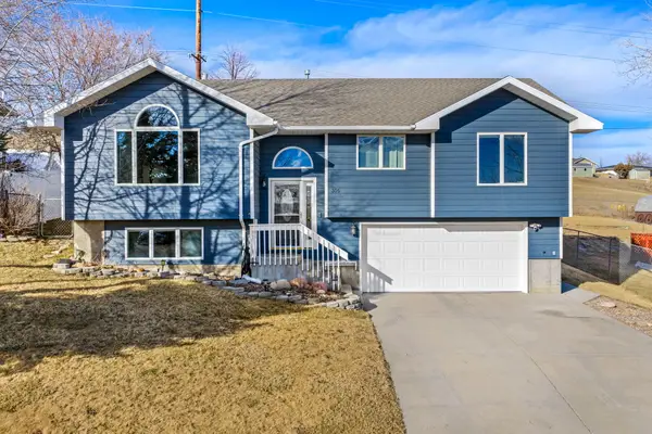 305 28th Avenue Nw, Great Falls, MT 59404