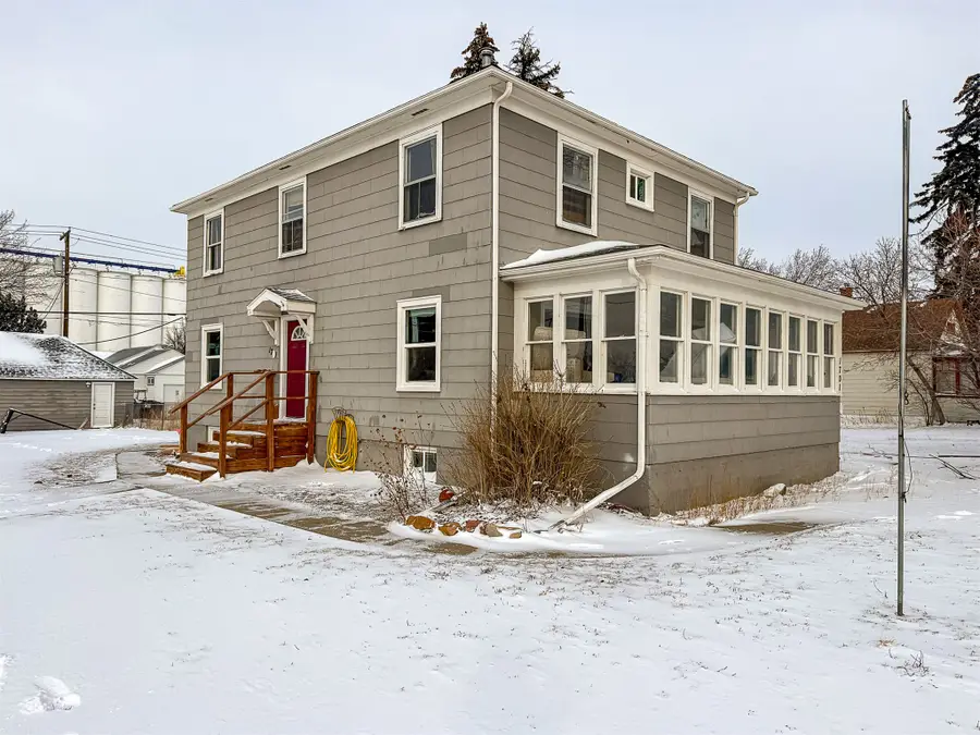 1701 8th Avenue N, Great Falls, MT 59401 - #2