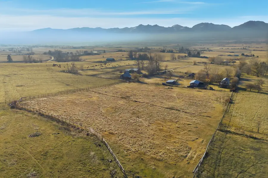 NHN Cloud Nine Lane, Corvallis, MT 59828 - #3