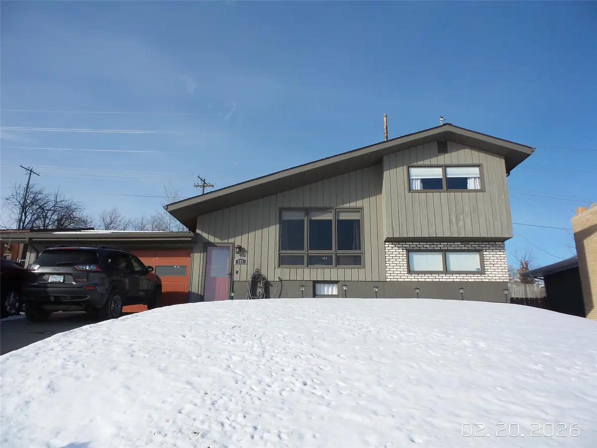 325 28th Avenue Nw, Great Falls, MT 59404 - #1