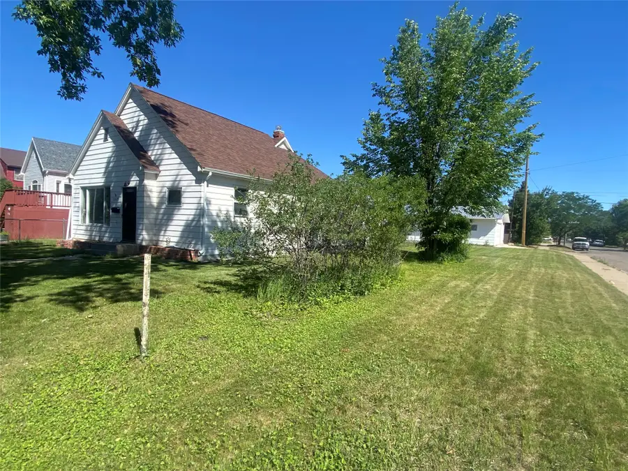 2025 6th Avenue N, Great Falls, MT 59401 - #2