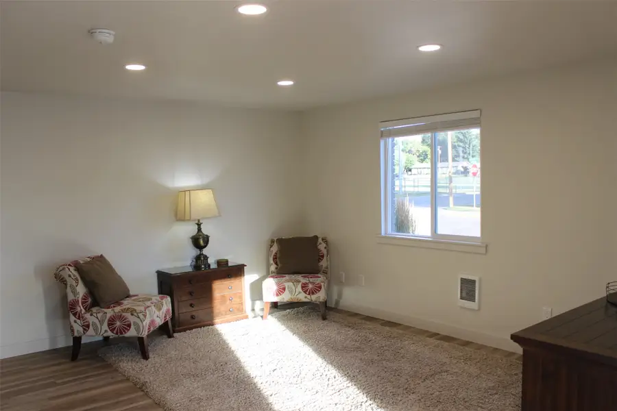 908 2nd Street W #6, Polson, MT 59860 - #3