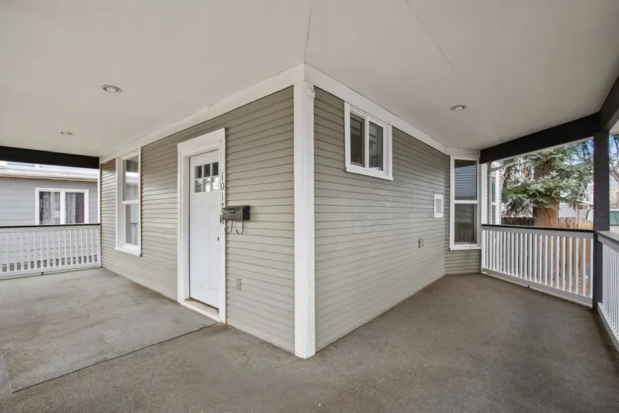 1017 3rd Avenue N, Great Falls, MT 59401 - #3