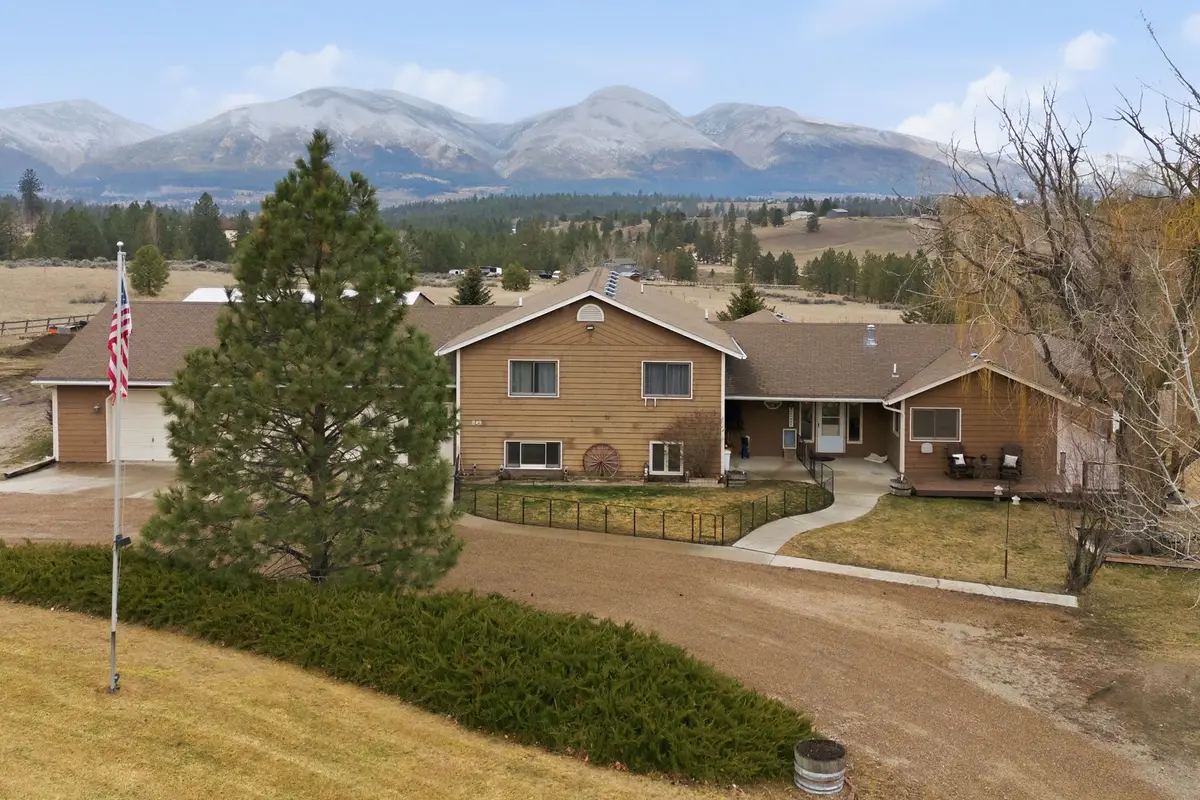 849 Hidden Valley Road S, Stevensville, MT 59870 - #1