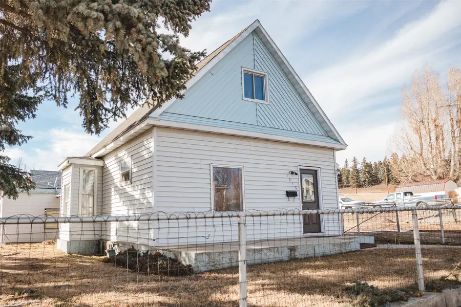 1215 N Excelsior Avenue, Butte, MT 59701 - #3