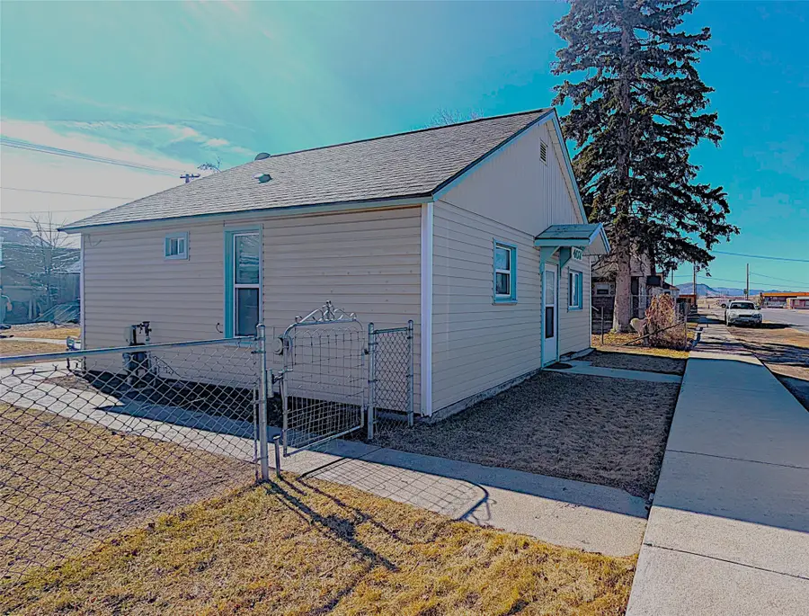 407 W Riggs Street, East Helena, MT 59635 - #3