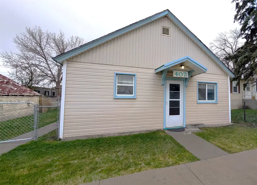 407 W Riggs Street, East Helena, MT 59635 - #2