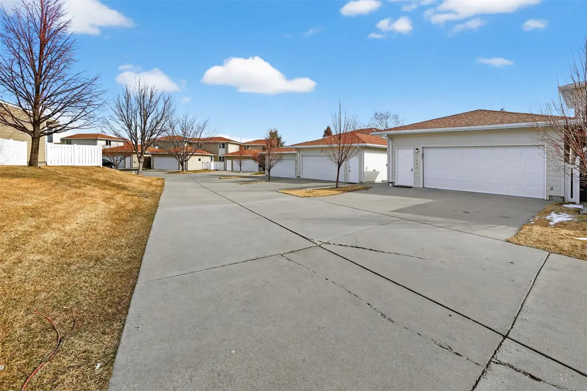 1904 Belle Vista Drive #1904, Great Falls, MT 59404 - #1
