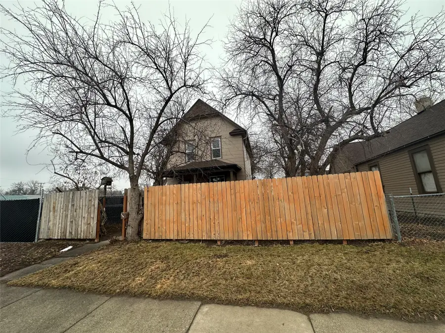 604 2nd Avenue S, Great Falls, MT 59405 - #3