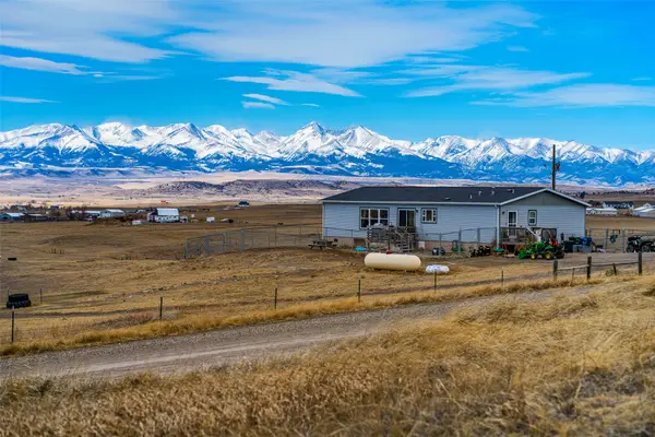 56 Spannering Road, Big Timber, MT 59011