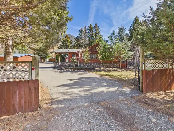 4964 Us Highway 89 S, Livingston, MT 59047