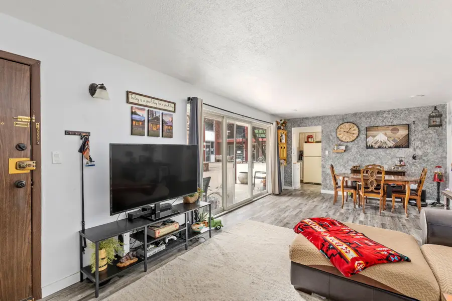 2300 14th Avenue S #3, Great Falls, MT 59405 - #2