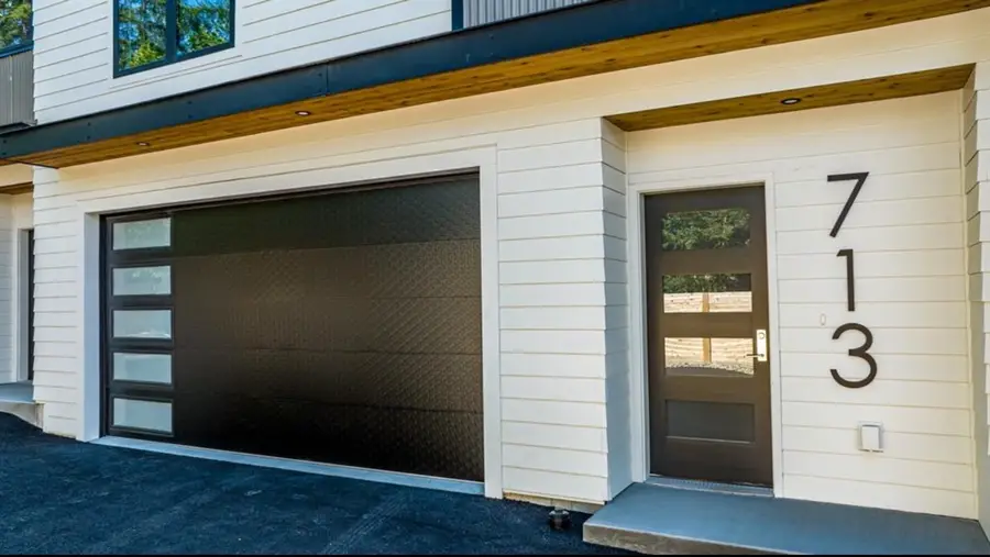 713 W 2nd Street W, Whitefish, MT 59937 - #2