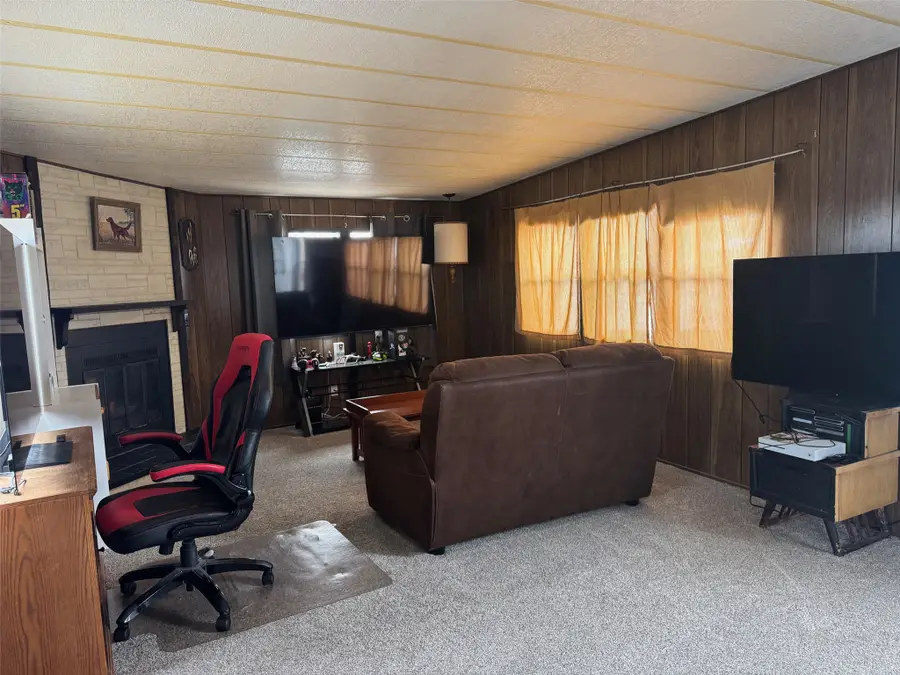 921 6th Avenue Nw, Great Falls, MT 59404 - #3