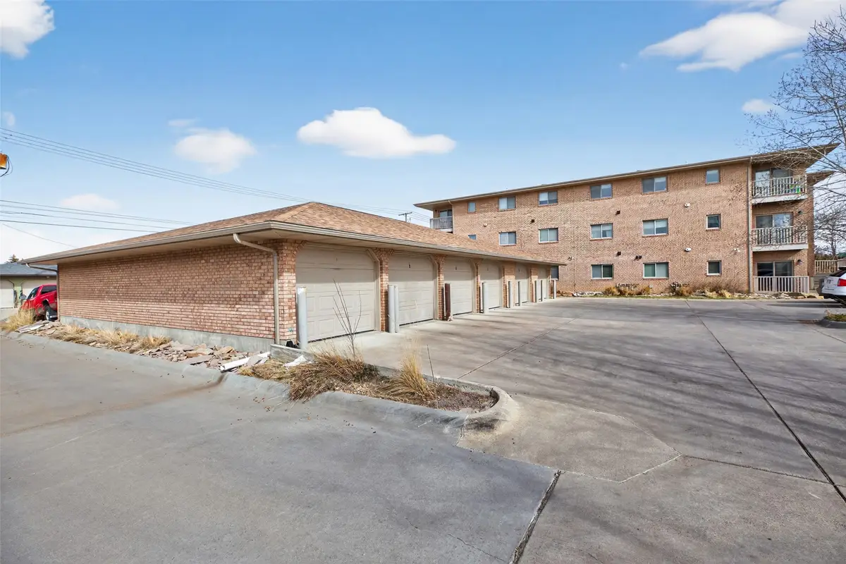 4501 2nd Avenue N, Great Falls, MT 59405 - #1