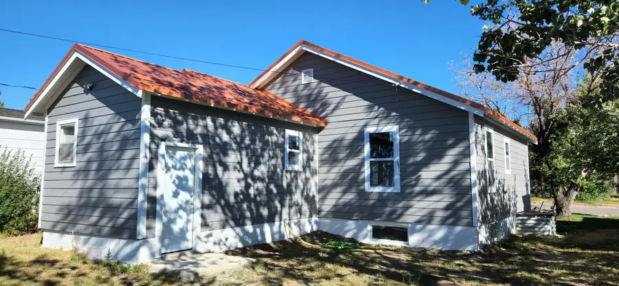 126 3rd Avenue Nw, Cut Bank, MT 59427 - #3