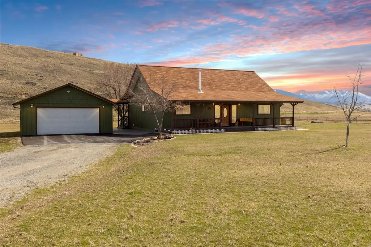 996 Airport Road, Eureka, MT 59917 - #1