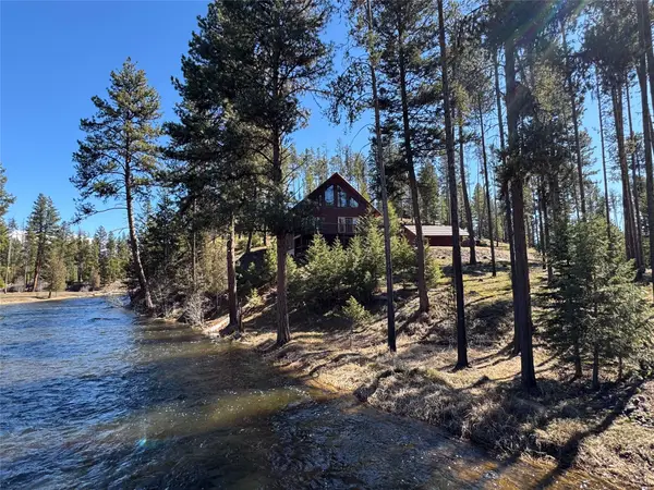 230 W Wagon Wheel Court, Seeley Lake, MT 59868