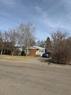 948 Westwood Avenue, Shelby, MT 59474