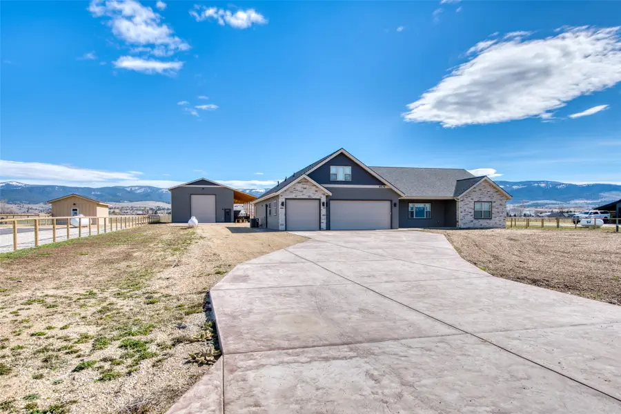 4574 Broken Spoke Road, Stevensville, MT 59870 - #3