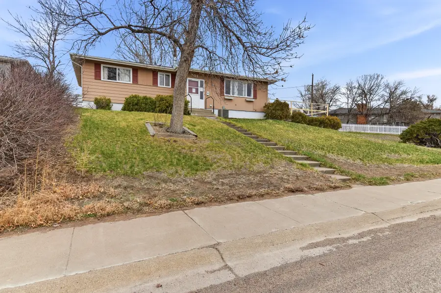701 33rd Avenue Ne, Great Falls, MT 59404 - #2