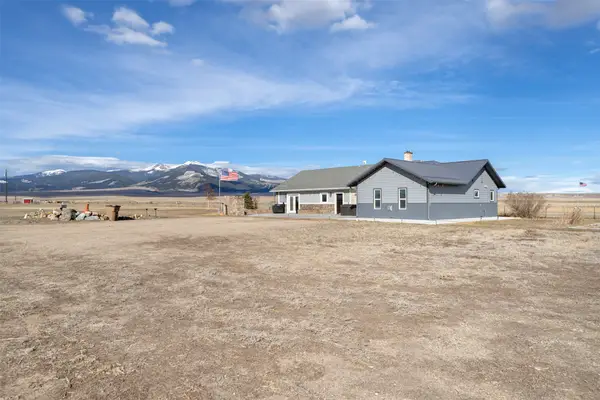 110 Mountain View Lane, Deer Lodge, MT 59722
