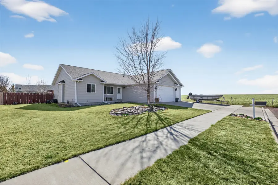 44 34th Avenue Ne, Great Falls, MT 59404 - #3