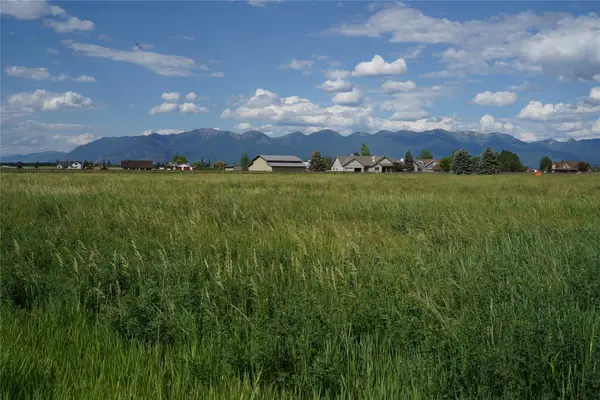 147 Farmland Acres Drive, Kalispell, MT 59901