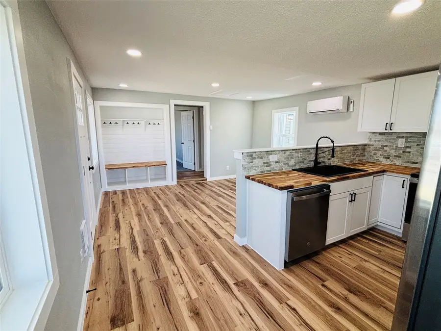 1012 4th Avenue Nw, Great Falls, MT 59404 - #3