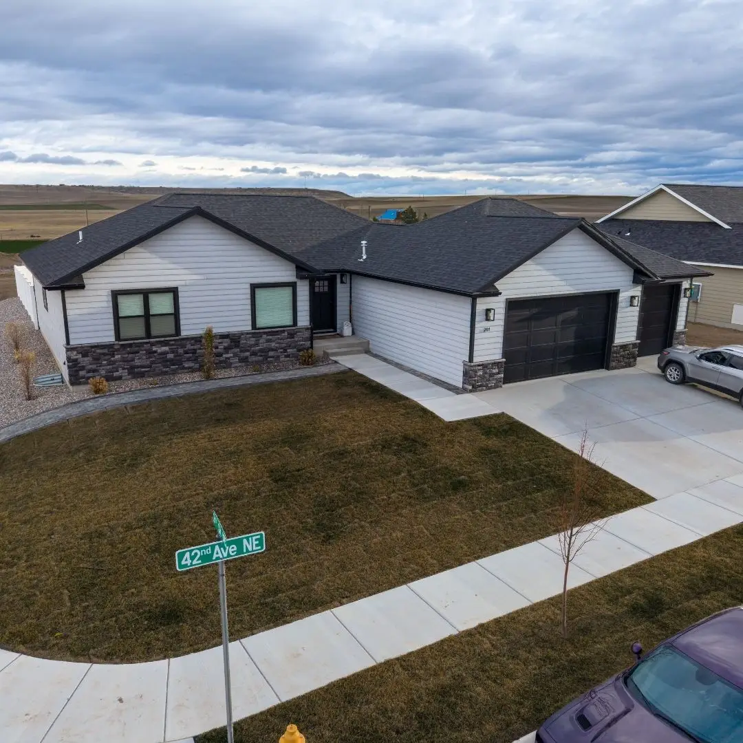201 42nd Avenue Ne, Great Falls, MT 59404 - #1