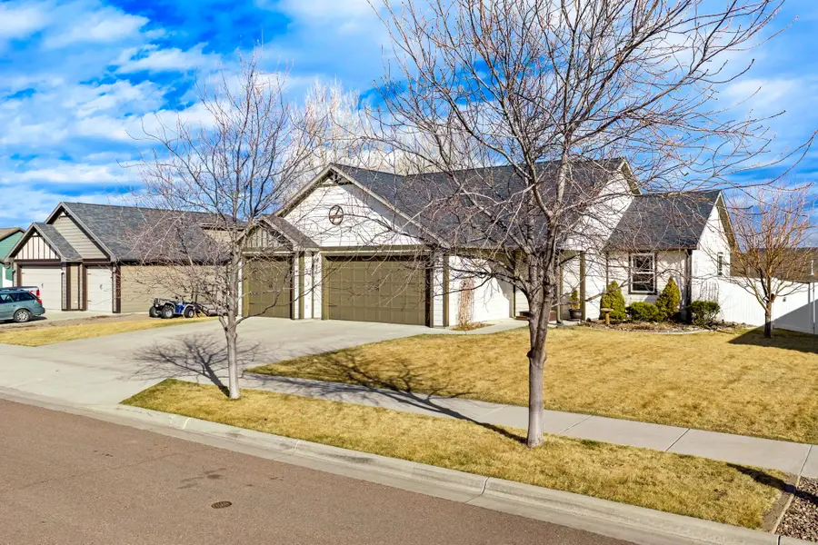 1005 40th Avenue Ne, Great Falls, MT 59404 - #3