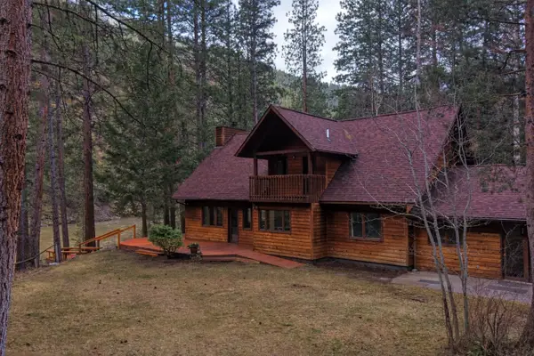 3898 Rainbow Bend Drive, Bonner, MT 59823