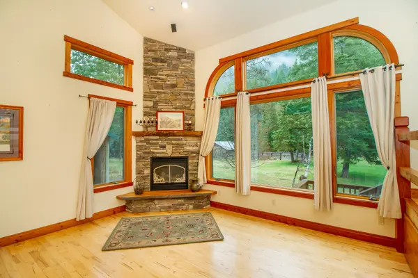 187 Blaine Mountain Road, Kalispell, MT 59901