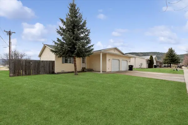 2338 Merganser Drive, Kalispell, MT 59901