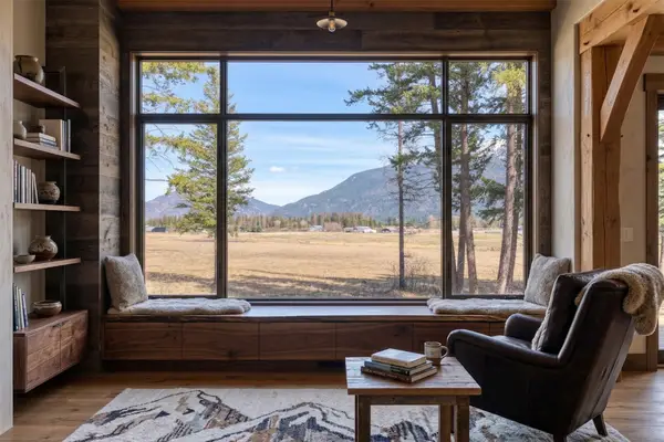 250 Patriots Lane, Columbia Falls, MT 59912