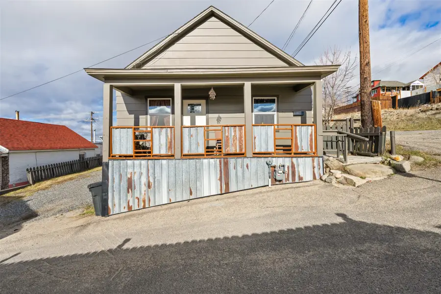 34 E Summit Street, Butte, MT 59701 - #2