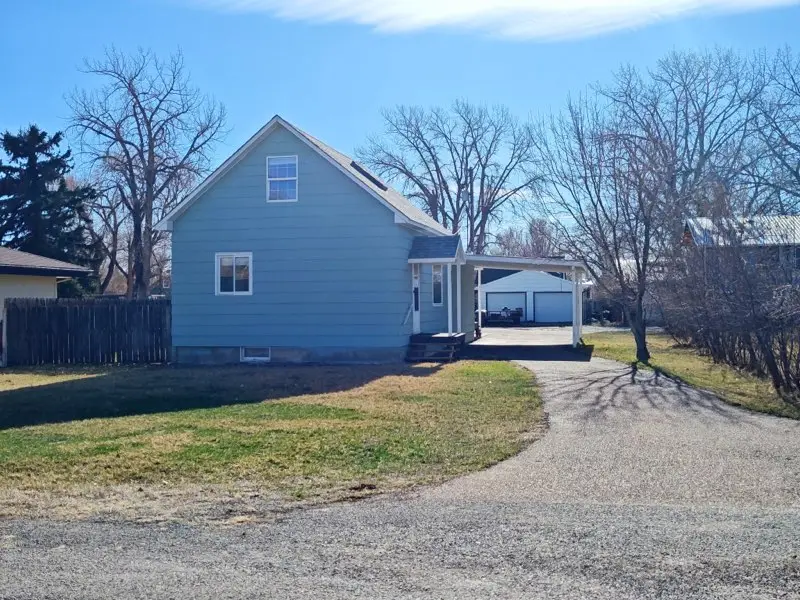 206 4th Avenue Sw, Choteau, MT 59422 - #3