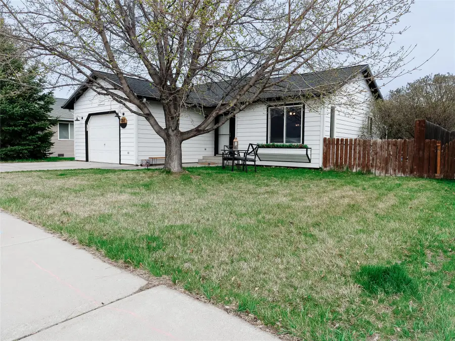 552 N Daly Avenue, Hamilton, MT 59840 - #2