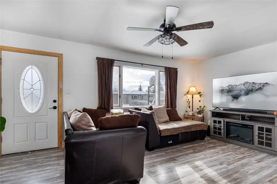 525 23rd Avenue Ne, Great Falls, MT 59404 - #3